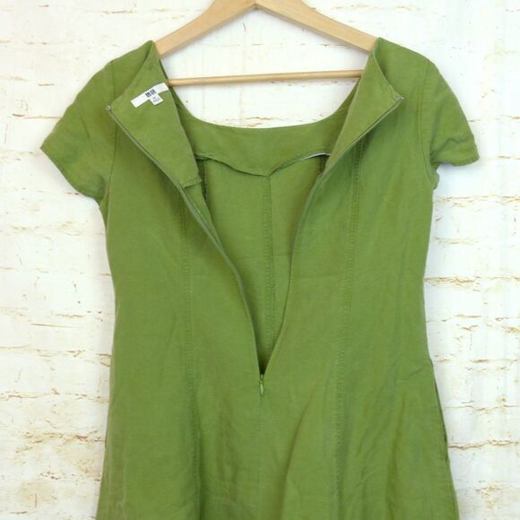 Uniqlo Dress Women XS Green Linen Blend Square Neck Short Sleeves Pockets Midi - Picture 12 of 15